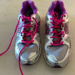 New Balance Sneakers